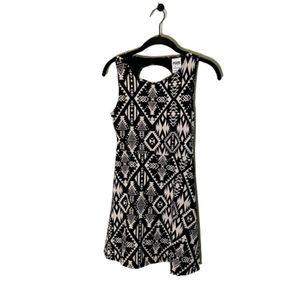 Victoria’s Secret Pink Open Back Skater Dress Aztec Black and White XS EUC